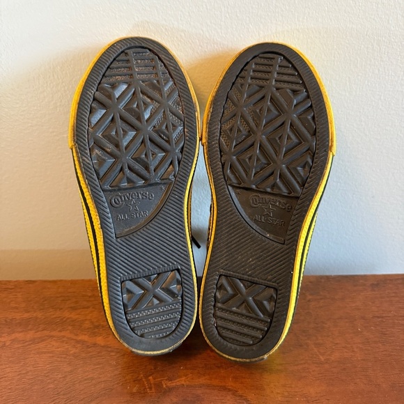 Converse Kids Chinatown Market Yellow Smiley High-Top Sneakers - Picture 6 of 7